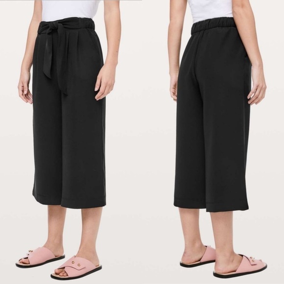 lululemon athletica Pants - {6} Lululemon Noir Crop Black with Paperbag Waist